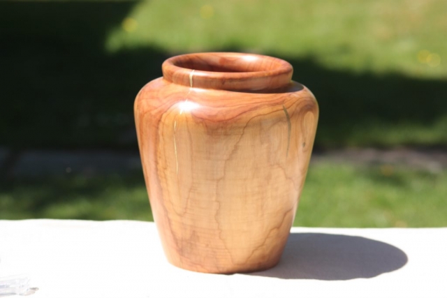 Roman Urn style vase, 22Cms high, 18cm diameter. - Wood: Pencil Cedar. Available: £60.00